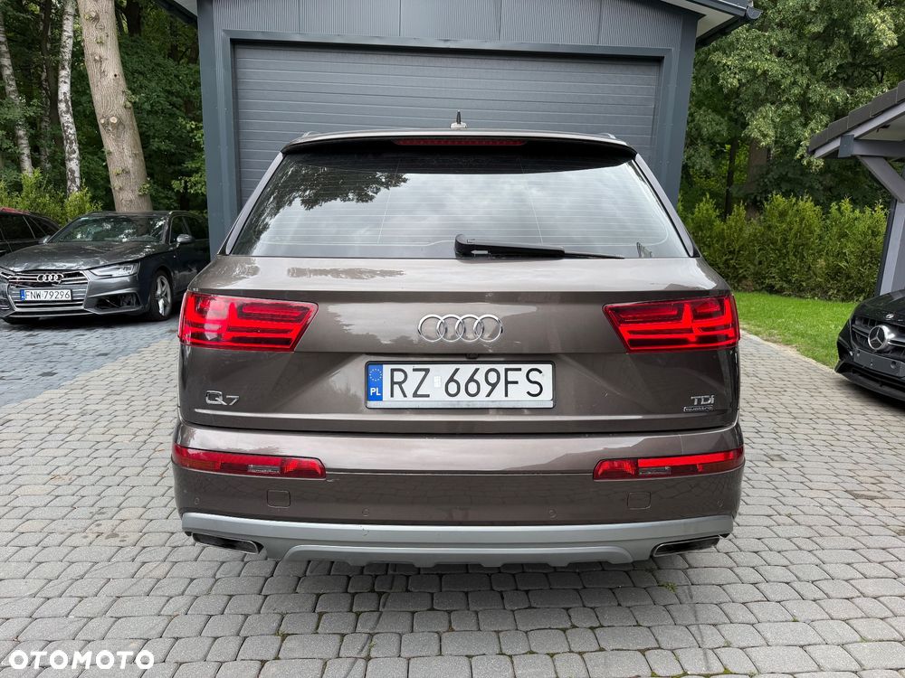 Audi Q7 3.0 TDI Quattro Tiptronic - 25