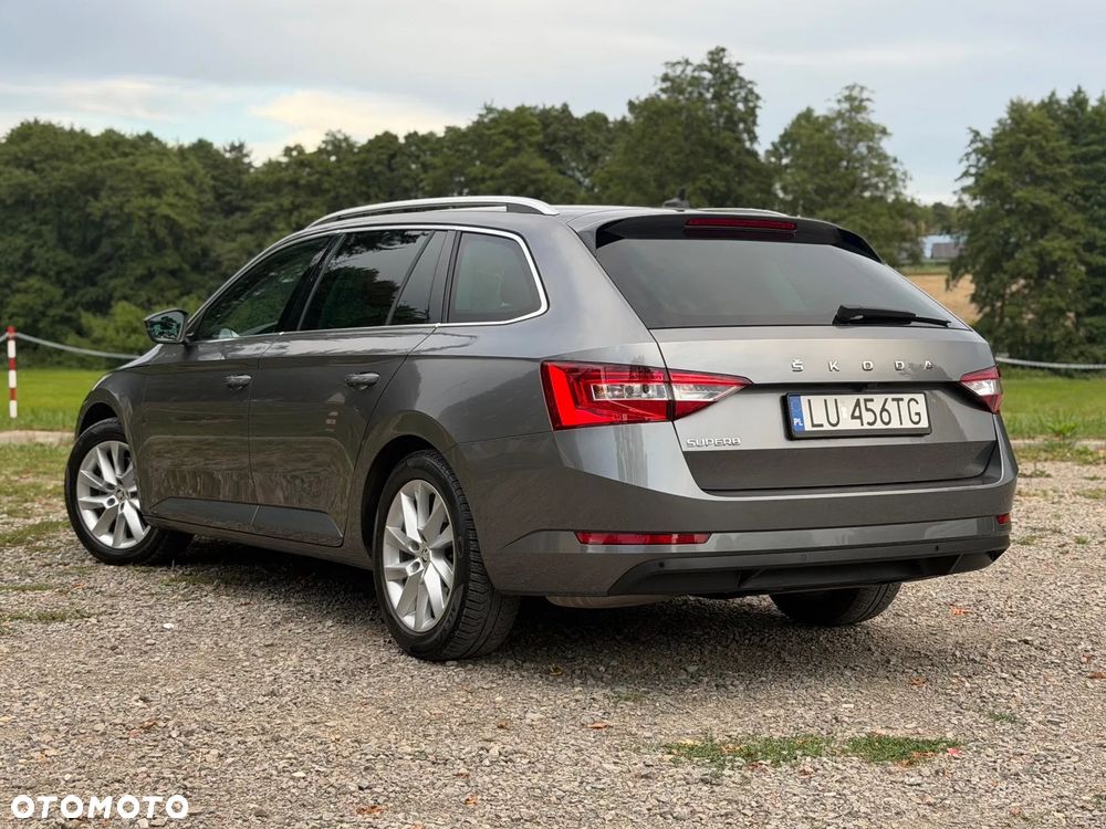 Skoda Superb 1.5 TSI mHEV Selection DSG - 3
