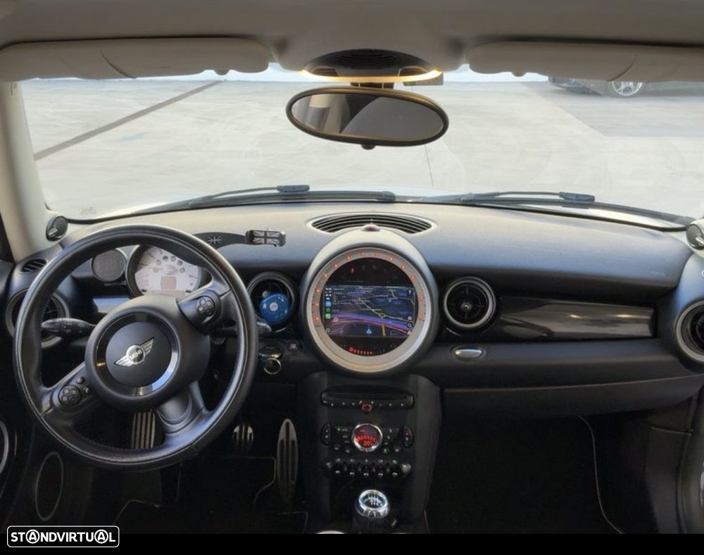 MINI 3 Portas Cooper S - 2