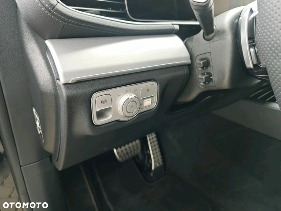 Mercedes-Benz GLE - 10