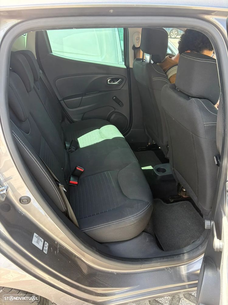 Renault Clio 1.5 dCi Limited - 8