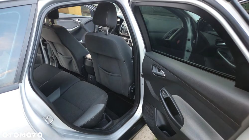 Ford Focus 1.6 TDCi Edition - 6
