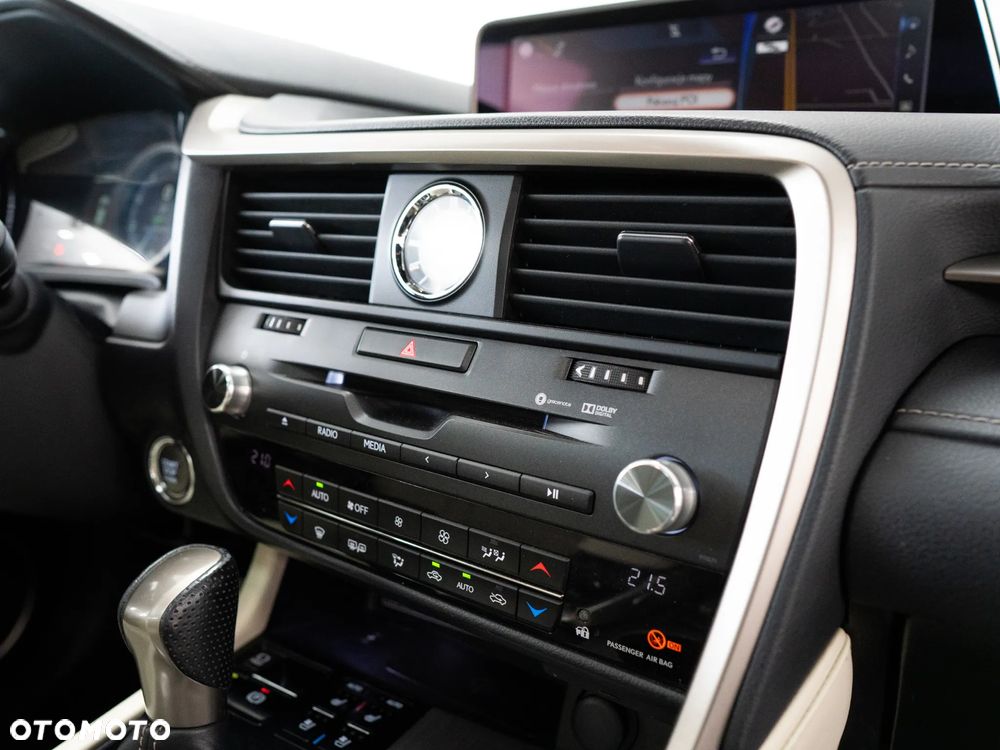 Lexus RX 200t / 300 F Sport - 31