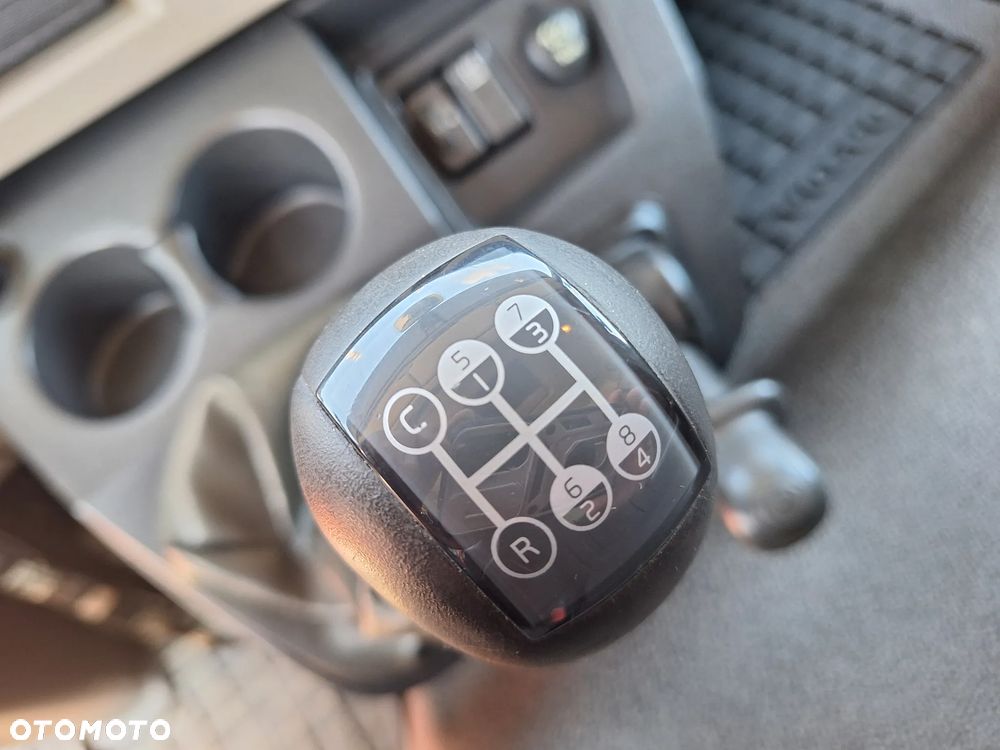 Volvo FL 260 - 18
