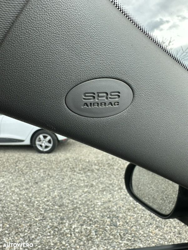 Kia Ceed 1.4 CVVT SW Spirit - 28