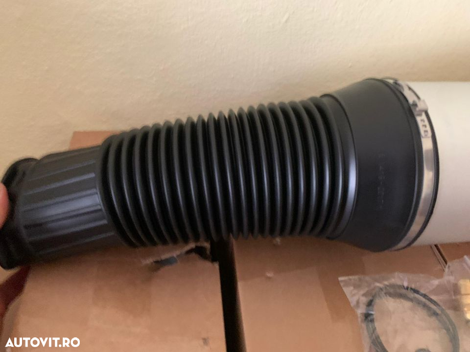 Perna aer Audi a8d3 a8 d3 s8 a8l bentely  fata spate stanga dreapta noua compresor bloc de valve - 4