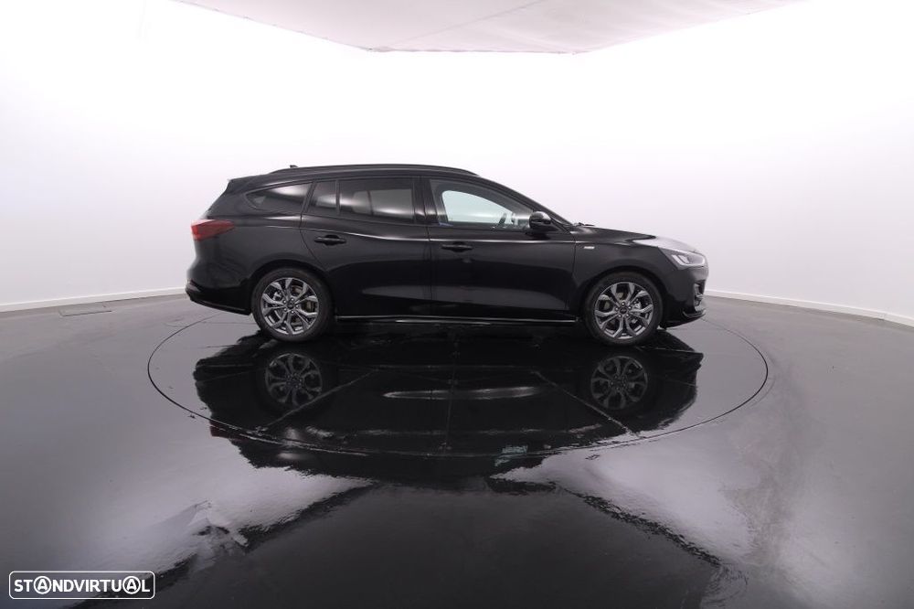 Ford Focus SW 1.5 TDCi EcoBlue ST-Line Aut. - 10