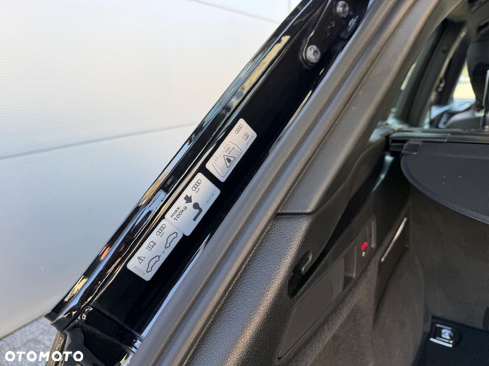 Audi Q5 50 TFSI e Quattro S Line S tronic - 24