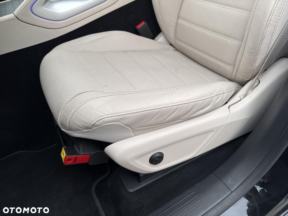 Mercedes-Benz GLE - 13