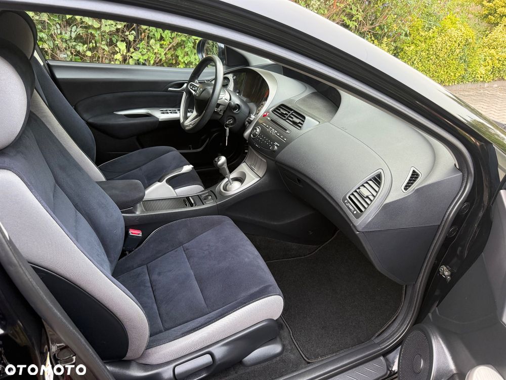 Honda Civic - 28