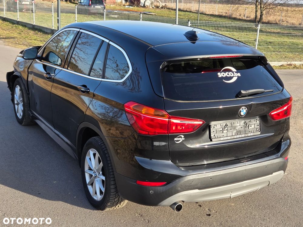 BMW X1 sDrive16d Sport Line - 11