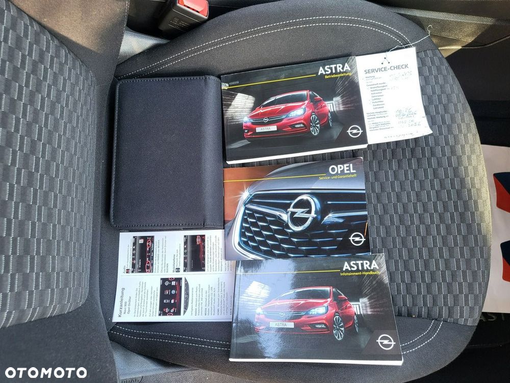 Opel Astra - 36