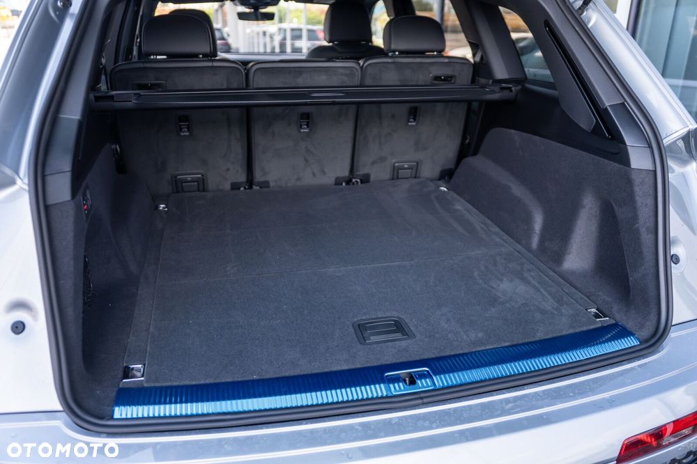 Audi Q7 50 TDI mHEV Quattro S Line Tiptr - 11