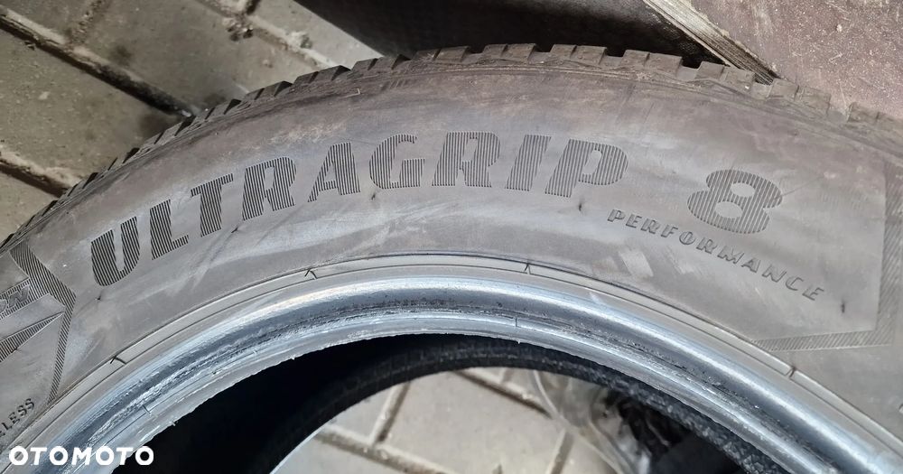 OPONY ZIMA GOODYEAR ULTRAGRIP 8 255/60 R18 18" - 14