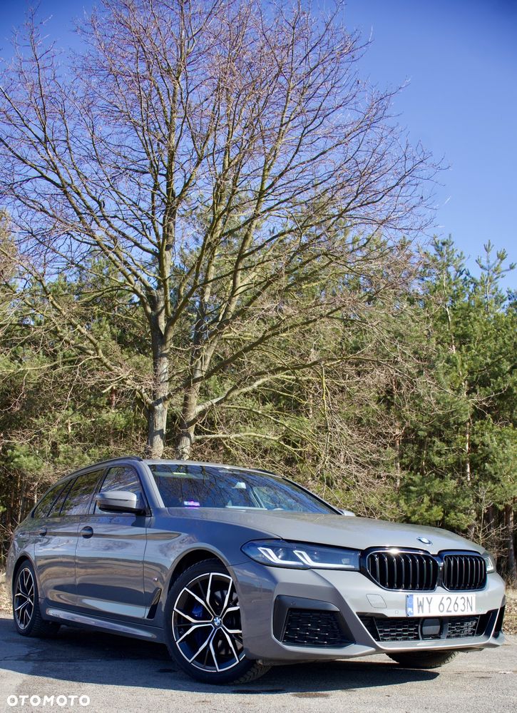 BMW Seria 5 530i xDrive mHEV M Sport sport - 4