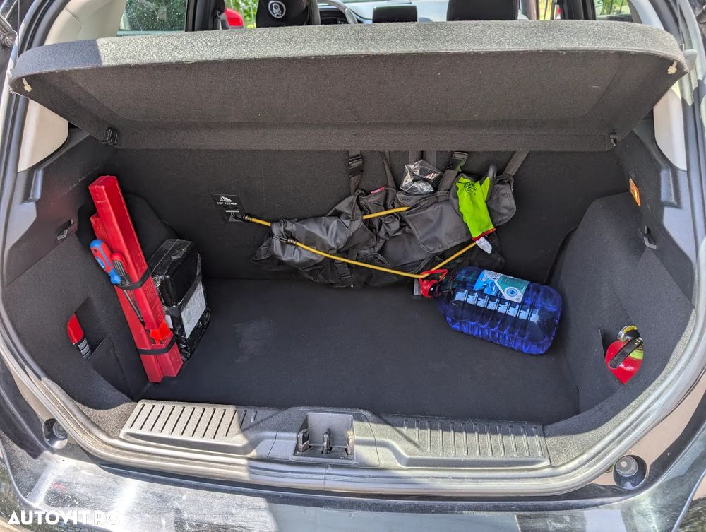 Ford Fiesta 1.0 Start Stop Titanium - 24