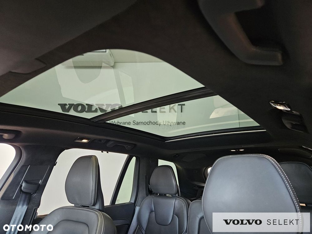 Volvo XC 90 - 13