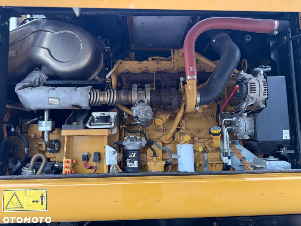 Caterpillar 318 F Super Stan - 15