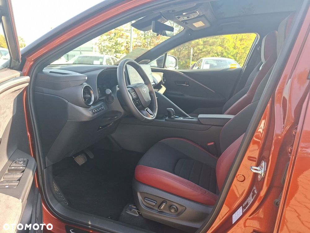Toyota C-HR - 10
