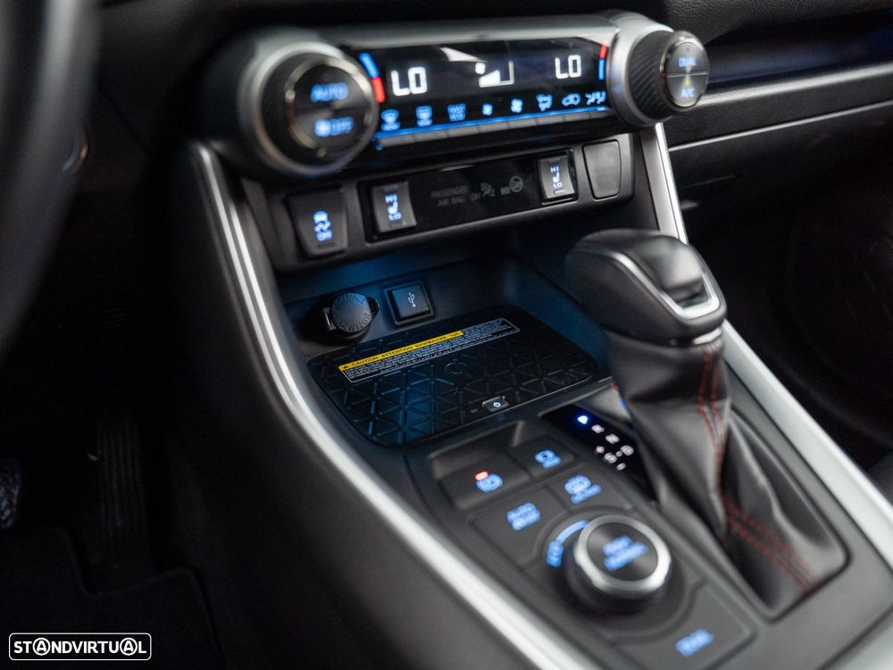 Toyota RAV4 2.5 HDF Plug-in Premium AWD-i - 29