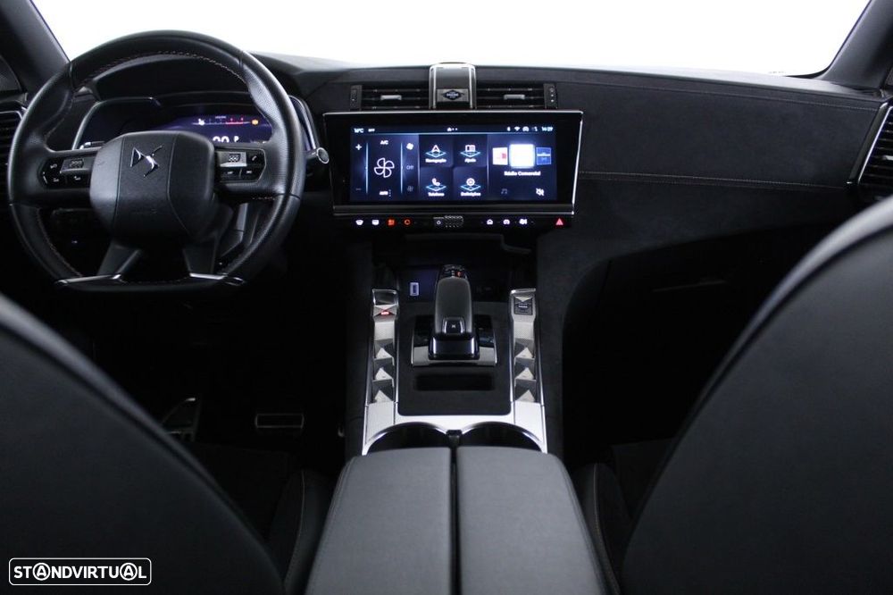 DS DS7 7 1.5 BlueHDi Performance Line EAT8 - 17