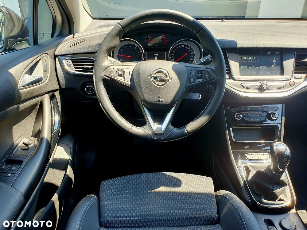 Opel Astra - 15