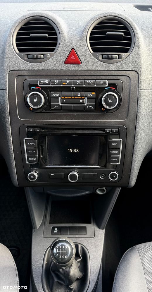 Volkswagen Caddy Trendline 4Motion - 17