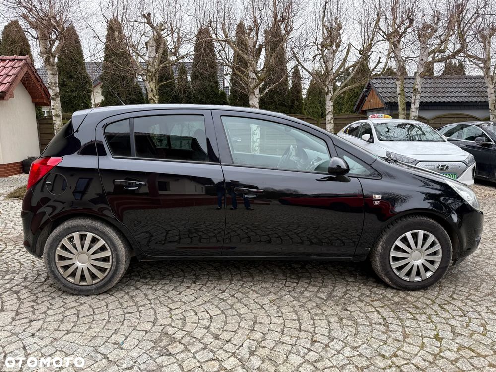 Opel Corsa 1.4 16V Edition 111 Jahre - 11