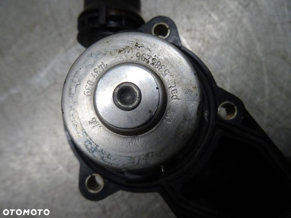 BMW E60 M54B22 OBUDOWA TERMOSTATU 1436824 - 4