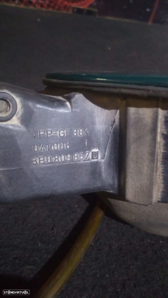 Tampa Do Combustivel Volkswagen Passat (3B2) - 7