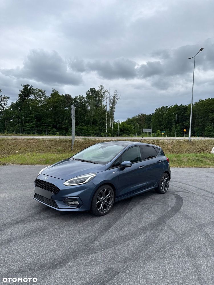 Ford Fiesta - 9