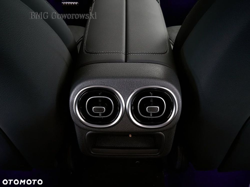 Mercedes-Benz GLC - 14