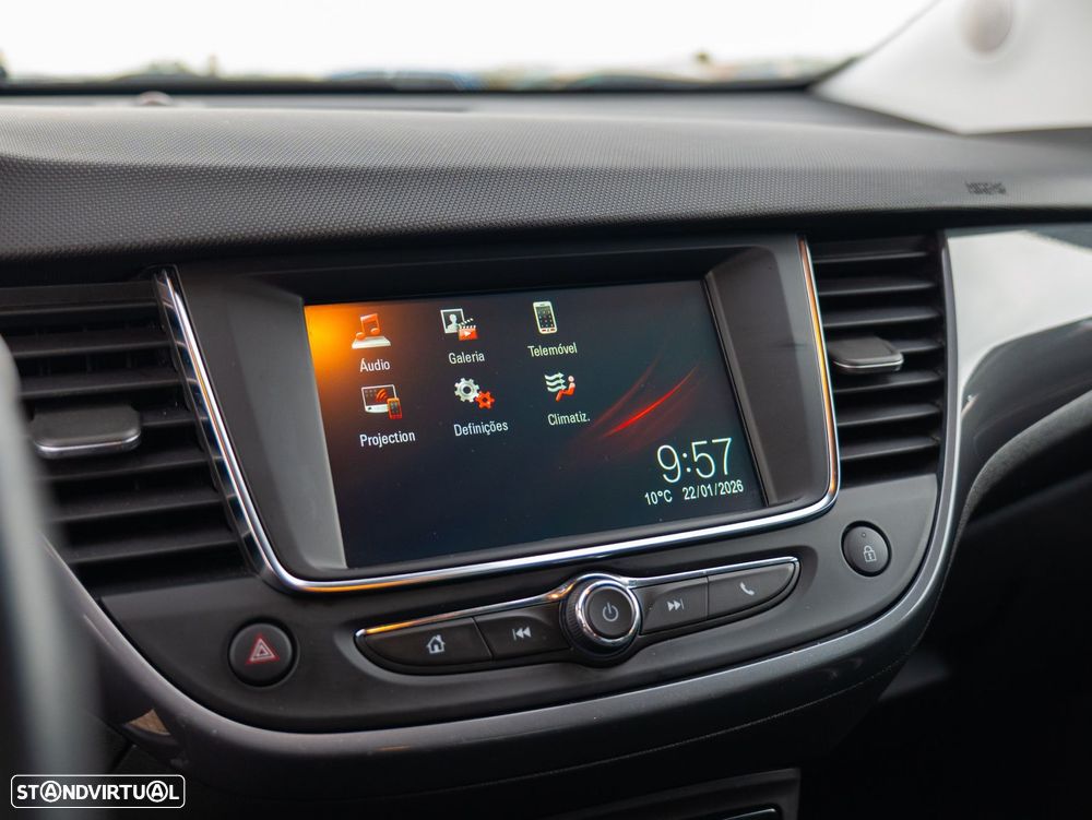 Opel Crossland 1.2 T Design & Tech - 12