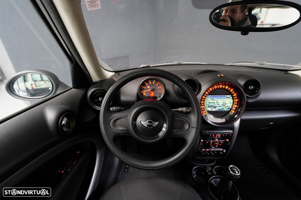 MINI Countryman One D - 6
