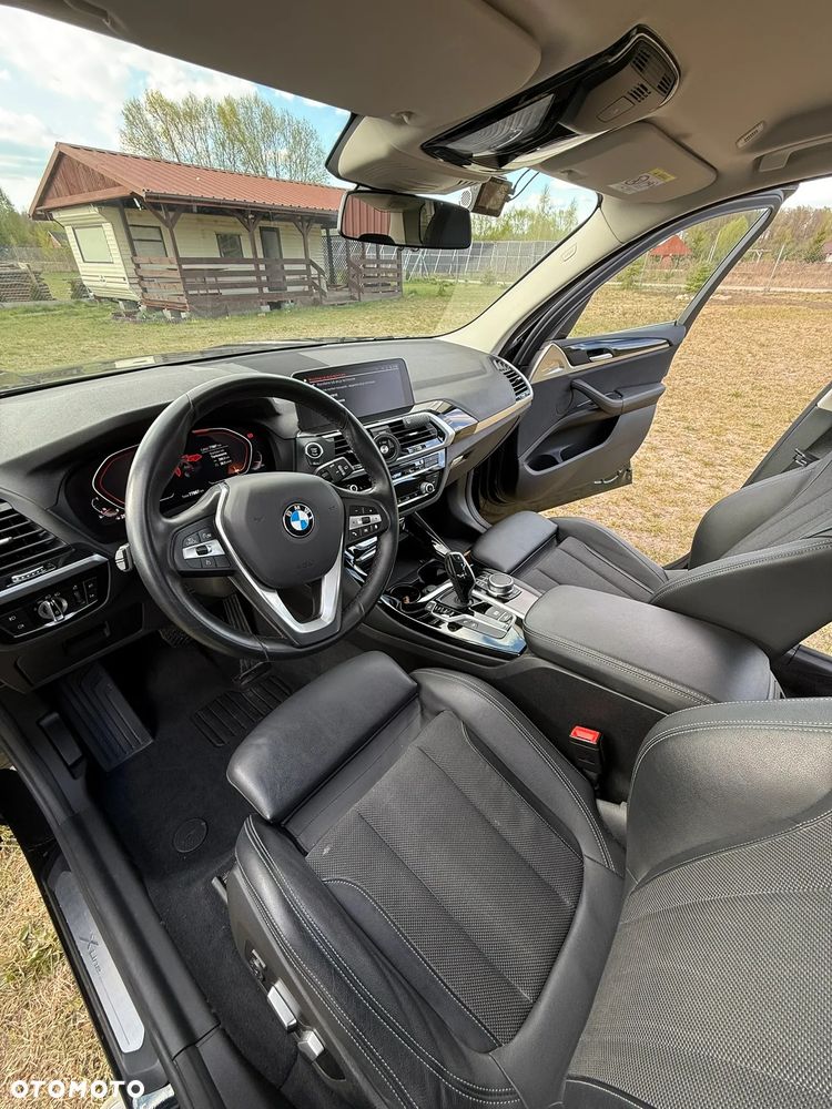 BMW X3 xDrive20i xLine - 24