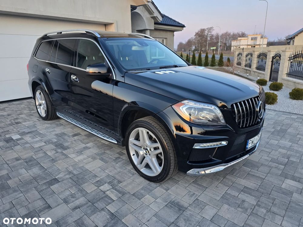 Mercedes-Benz GL 500 4Matic (BlueEFFICIENCY) 7G-TRONIC - 7