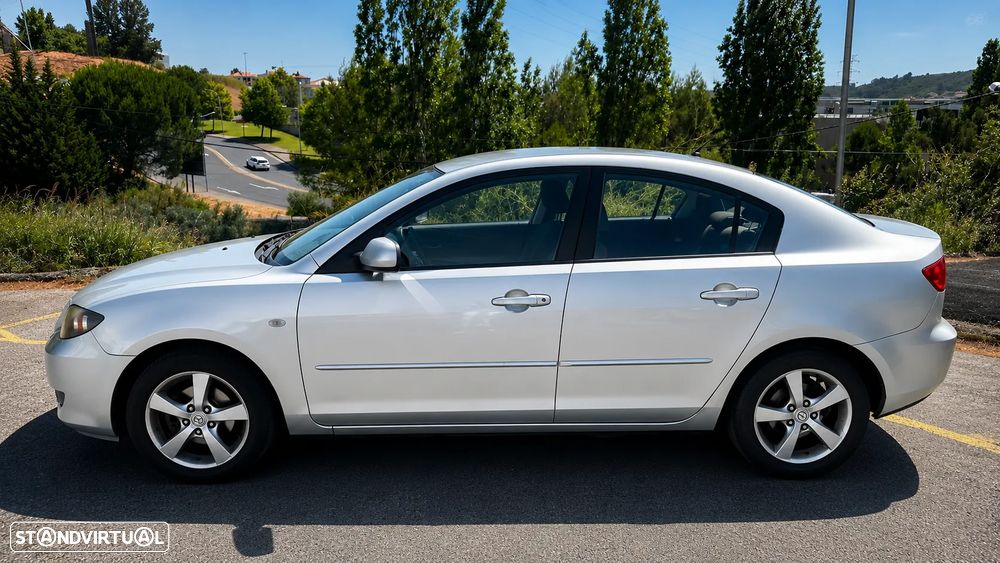 Mazda 3 Hatchback MZR 1.6 Comfort - 2