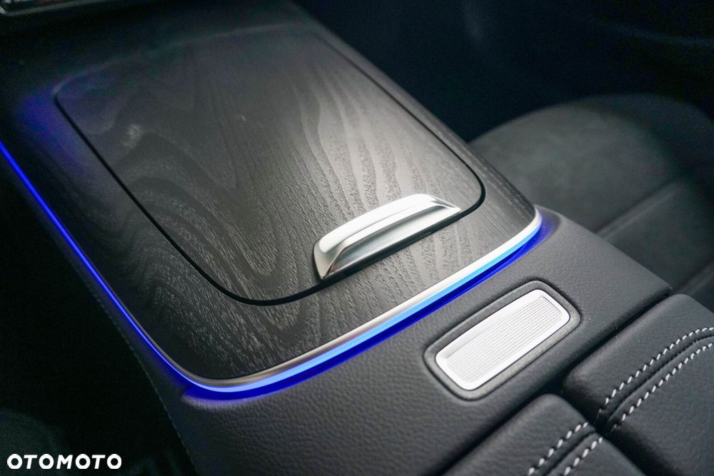 Mercedes-Benz Klasa E 220 d mHEV 4-Matic AMG 9G-Tronic - 15