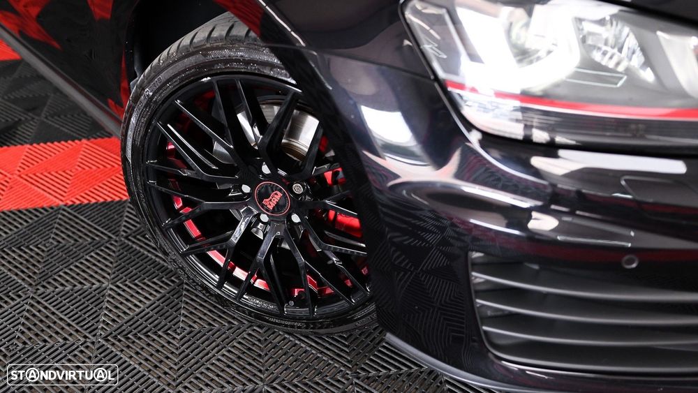 VW Golf 2.0 TSi GTi DSG - 4