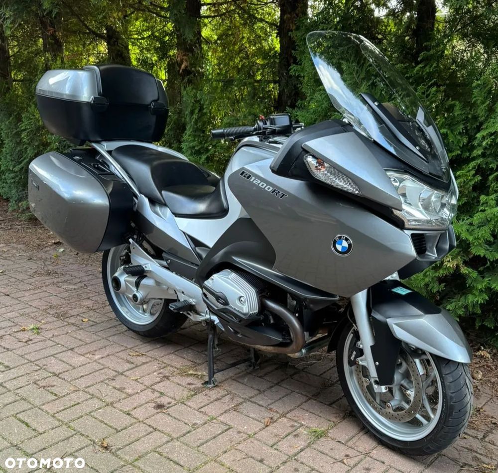 BMW R - 1