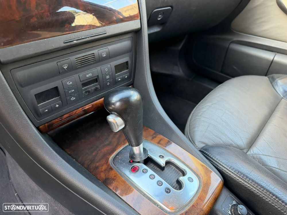 Audi A6 Allroad 2.5 TDI - 13