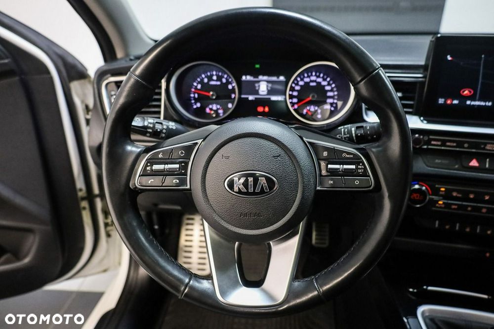 Kia Ceed 1.4 T-GDI L Business Line - 14
