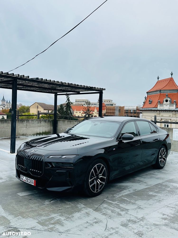BMW Seria 7 740d xDrive MHEV - 6