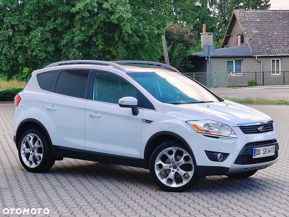 Ford Kuga 2.0 TDCi 2x4 Titanium - 13