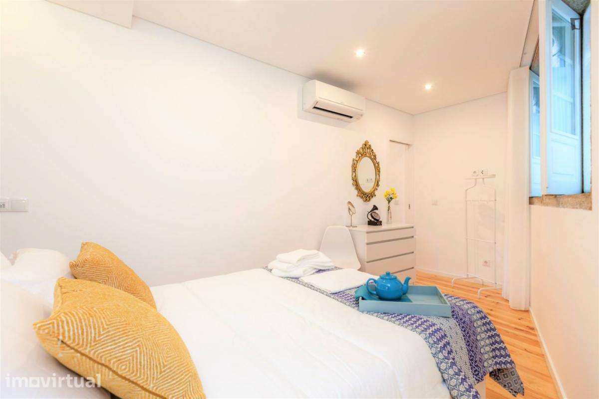 Apartamento com 1 quartos - localizado em Sé Porto - Grande imagem: 5/9