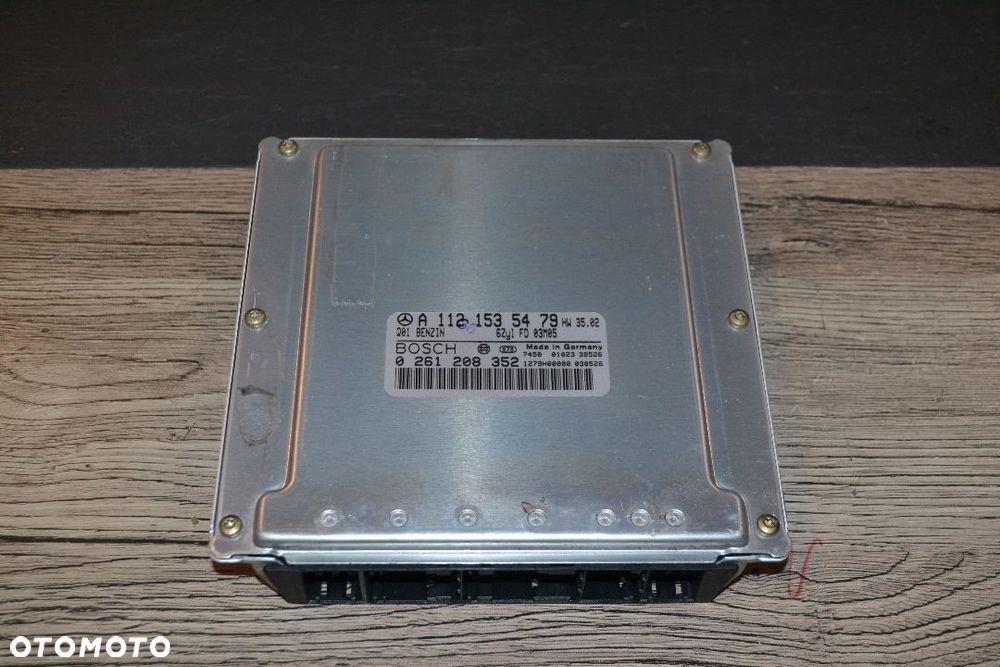 MERCEDES CLK W209 CABRIO 2,6 BENZYNA STEROWNIK KOMPUTER SILNIKA 1121535479 0261208352