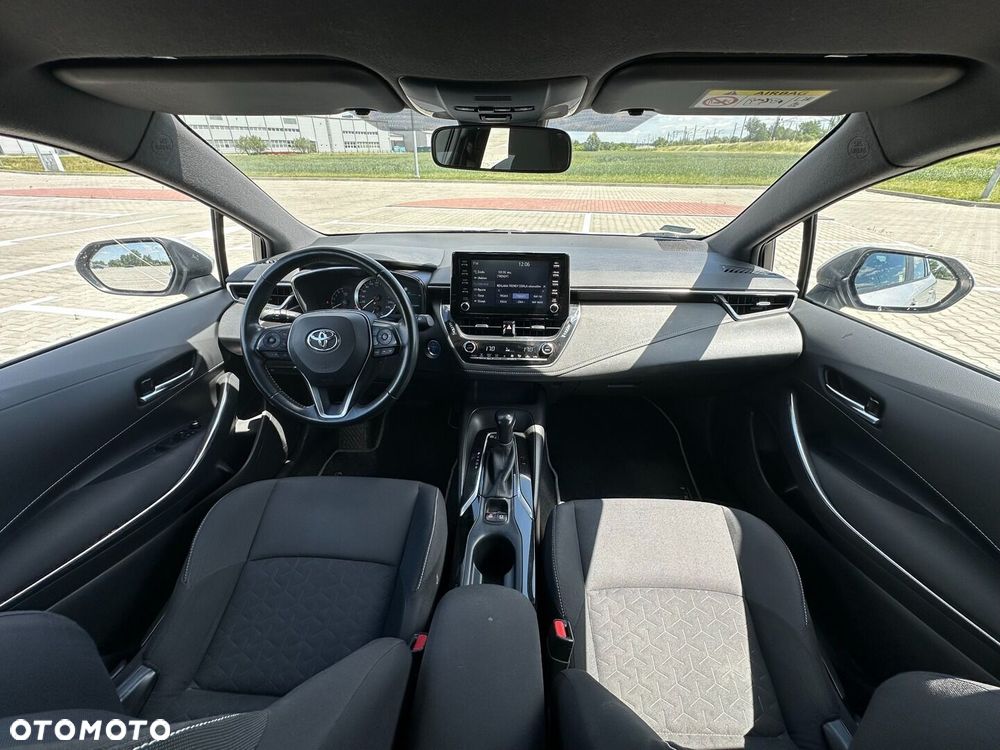 Toyota Corolla 1.8 Hybrid Comfort - 16