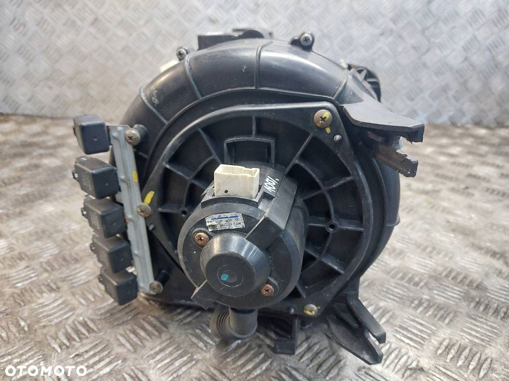 DMUCHAWA WENTYLATOR NAWIEWU SSANGYONG MUSSO I EU EUROPA 69200-05300 - 2