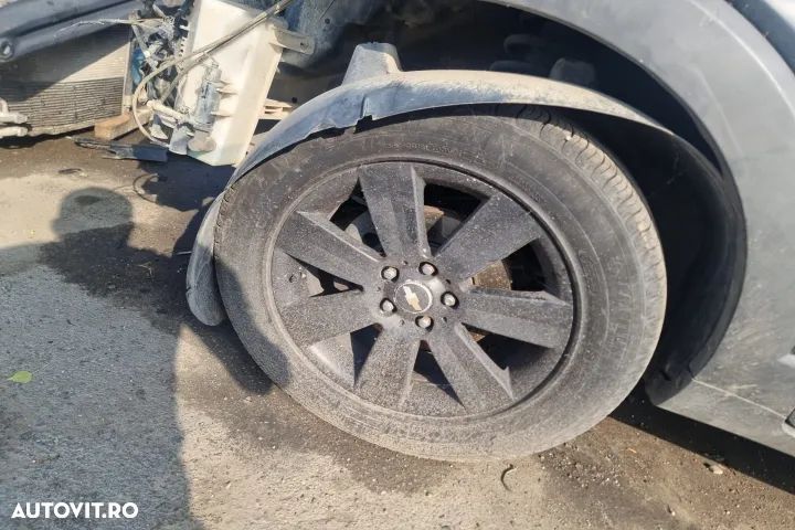 Diferential grup spate punte cadru motor bara spate haion stop tripla stanga dreapta interior piele scaune fata bancheta spate   Chevrolet captiva an 2007 motor 3.2benzina  230CP  LU1 dezmembrez dezmembrari opel antara - 7
