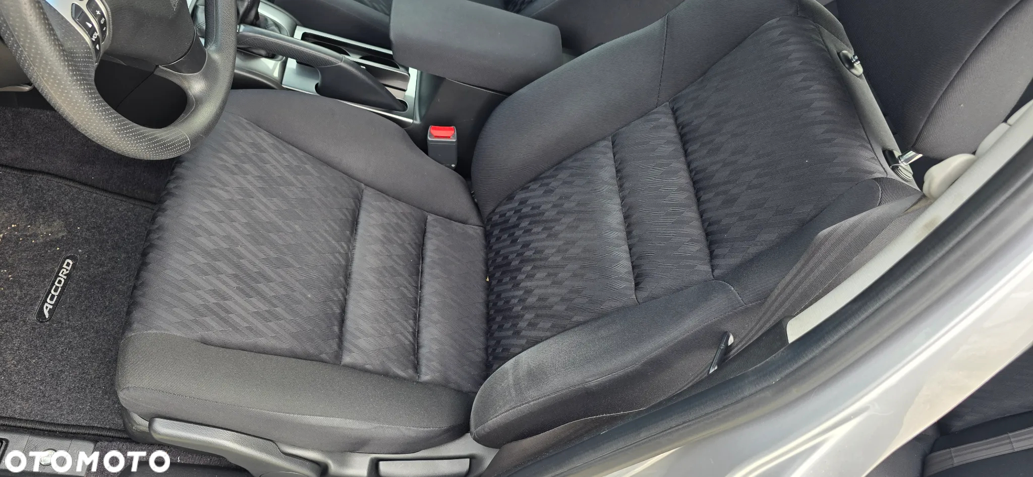 Honda Accord - 28